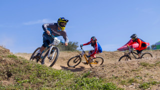 Ferris and D&#039;Souza win 2015 British Cycling MTB Four Cross Series