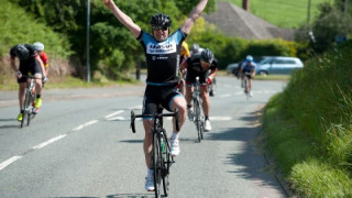 Road: Pidcock and Tate win in Yorkshire