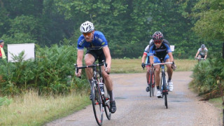 Road: Allan cruises to Surrey League Kermesse win