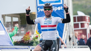 Mark Cavendish wins Tour of Britain stage four with bunch sprint in Llanberis