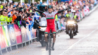 Wales&#039; Geraint Thomas survives late puncture to win men&#039;s road race at Glasgow Commonwealth Games