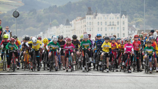 Final stage provides thrilling action at Isle of Man Youth Tour