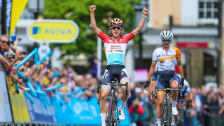 Majerus wins stage one of the Aviva Women&#039;s Tour as Armitstead leads the British charge