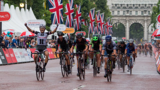 Coryn Rivera wins RideLondon Classique on the rain-soaked streets of the capital