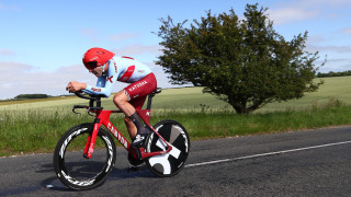 Dowsett equals record as Barnes takes family bragging rights