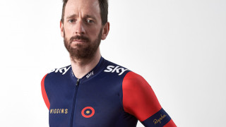 Wiggins welcomes hour record competition