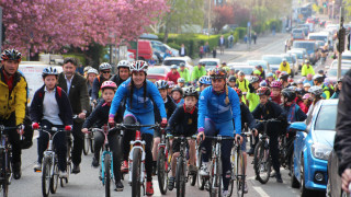 Louise Haston &amp; Kerry MacPhee launch Edinburgh Festival of Cycling