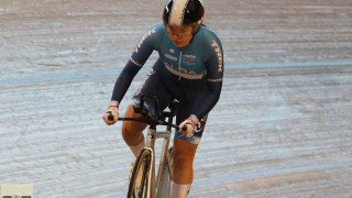 Monks sweeps up the sprints at track championships