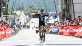 Italian job for Onley as Gale soars to victory in Andorra