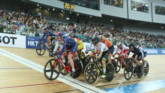 CORPORATE CSR TEAM BUILDING EXCLUSIVE TRACK CYCLING EXPERIENCE For Up To 16  People, Lee Valley Cycling Club