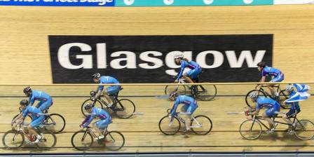 Get into track cycling 