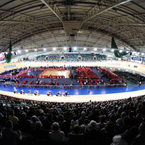 Get into track cycling - image