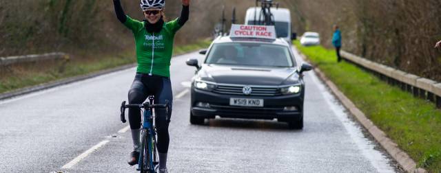 Cole and Maclean-Howell power to victory at brutal opening rounds of the 2022 Junior Road Series
